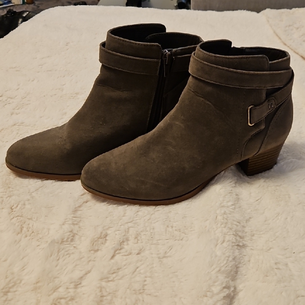 Women's Brown Suede Ankle Boots
